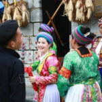 政府関係者に民族問題に関する研修を提供