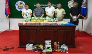 100kgのメタンフェタミン所持で中国人ら5人を逮捕