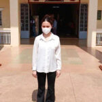 恐喝と名誉毀損で有罪判決を受けた女性