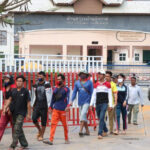 クメール正月にタイから帰省のカンボジア国民に料金を請求するな