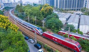 中国大使：カンボジアと中国を直接結ぶ鉄道接続ついて協議が進行中と発表