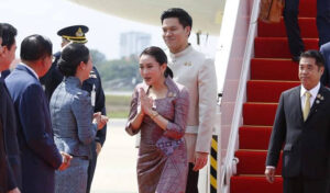 タイ首相がカンボジアを訪問