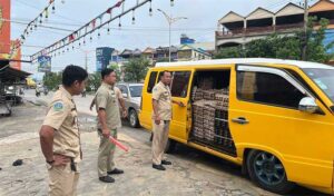 当局はタケオ州でベトナムからの違法鶏卵2万5000個を押収