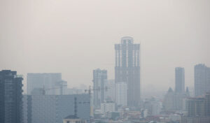 プノンペン市当局、公共の大気汚染を防止・削減するためのガイドラインを発表