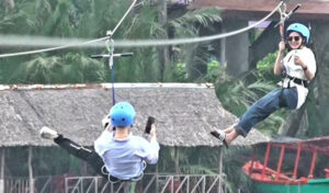カンポットの新しいジップラインが観光客に人気