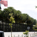 ソーシャルメディア審査が米国ビザの要件に