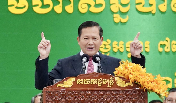 首相、ソーシャルメディア利用に関するタイからの批判を否定