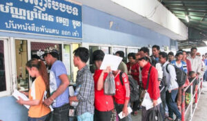 タイから出稼ぎ労働者の大量帰国に備えて緊急時対応計画を準備