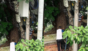 カンボジア当局がタイのインターネットケーブルを切断