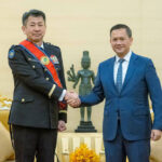 カンボジア首相、日本の陸上自衛隊幕僚長と会見