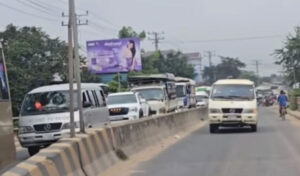 スバイリエン州 逆走運転者を逮捕