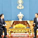 上院議長、日本政府高官と会談し二国間関係強化を協議