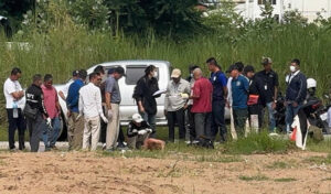 プノンペン　頭部に刺し傷の男性遺体が発見される