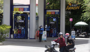 労働省のタイ製品のボイコット要請でカンボジア国民反応が割れる