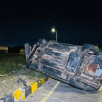 プノンペン　事故で車が横転、運転手は無事