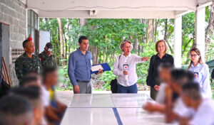 国際赤十字、タイに拘束された兵士18人の健康状態を確認