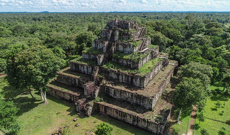 コーケー寺院がユネスコ世界遺産登録2周年を迎える