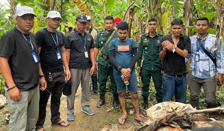 プノンペン郊外　バナナ農園で麻薬密売人を逮捕