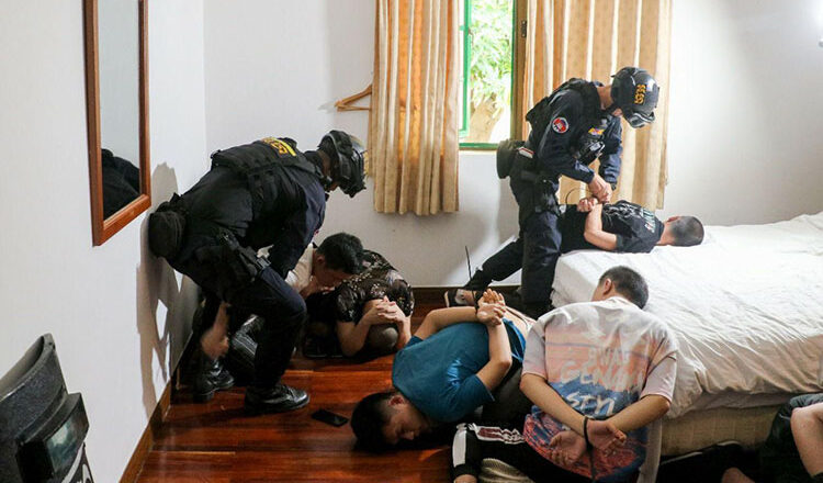 カンボジア、人身売買の失敗をめぐり国際的監視下に直面