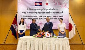 日本、カンボジアの灌漑施設の改修と橋梁建設に26万7千ドルを援助