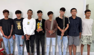 プノンペンのガソリンスタンドで乱闘騒ぎを起こした10代の¥ギャングを逮捕