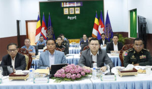 カンボジアとタイ、人道的地雷除去協力に関するオンライン会議を開催