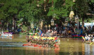 水祭りの3日間は、全国的に雨の予報