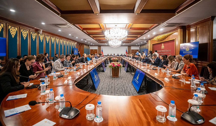 外務省、国境緊張について外交官に説明、タイ軍銃撃事件の調査を要請