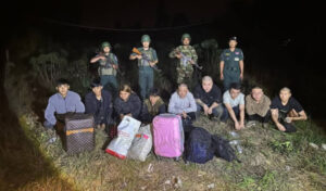 タイ国境から密入国の中国人とミャンマー人15人を逮捕