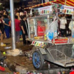 プノンペンで車がドリンクカートに逆突っ込み3人重傷