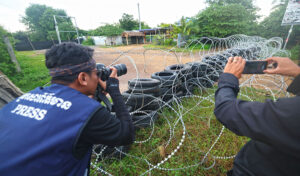 首相、国家安全保障のために情報統制強化の呼びかけ