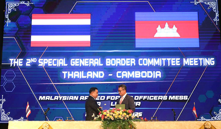 国境紛争の中、24日の停戦会議の協議に注目が集まる