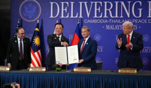 トランプ大統領   停戦を実施しない場合、関税を引き上げると警告