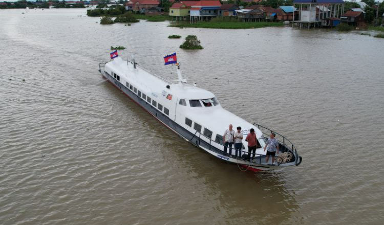 プノンペン-シェムリアップ間の新船便は観光客誘致を目指す