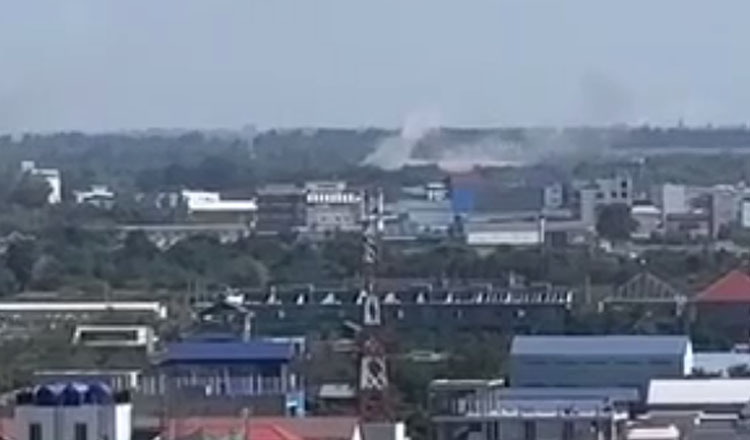 最新情報　15.10 21/12/25: タイ、国境の町ポイペトを含む民間地域を砲撃