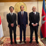 駐日カンボジア大使がNX商事と会談し、持続可能な家具の寄付ついて協議
