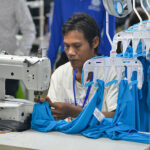 政府が全国規模の支援策を展開中、約100万人のカンボジア人がタイから帰国