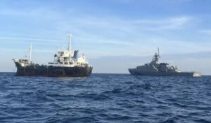 タイ カンボジアに燃料を密輸していた船舶を拿捕