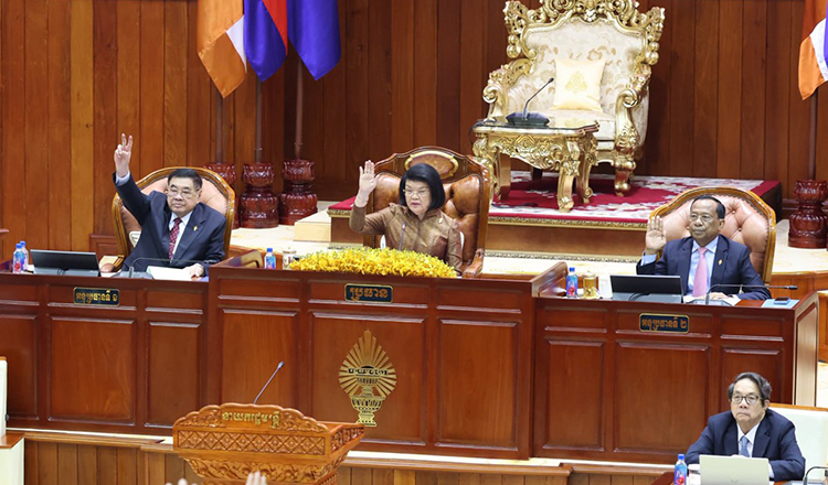 国会は16日、国連海洋法条約を批准