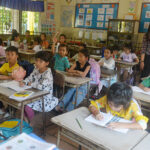 小学校の中退率が過去最低を記録に