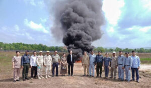 タイからカンボジアへ違法に貨物を輸送(密輸)していた船を押収