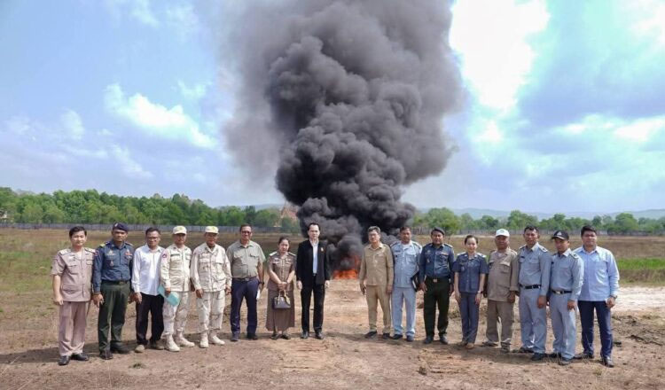 タイからカンボジアへ違法に貨物を輸送（密輸）していた船を押収