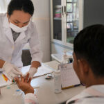 保健当局  マラリアの完全撲滅を目指す中、症例は84%急減