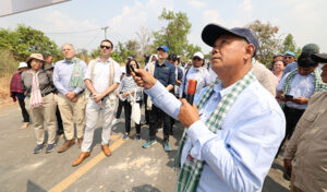 政府は国境紛争解決のための「静かな外交」を推進