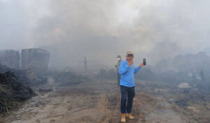 コンポンスプ―当局が大規模な廃棄物の火災を調査