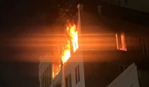 プノンペンのマンション火災で甚大な被害