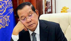 フン・セン上院議長、偽FBページの作成者を「裏切り者」と呼び、警戒を