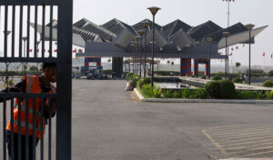 旧プノンペン空港がクメール正月に合わせて一般公開される