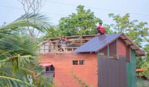 暴風雨でクメール正月期間中に9州1600超の建物が被害