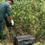 ポーサット州でスーツケースに詰め込まれた遺体を発見　捜査を開始